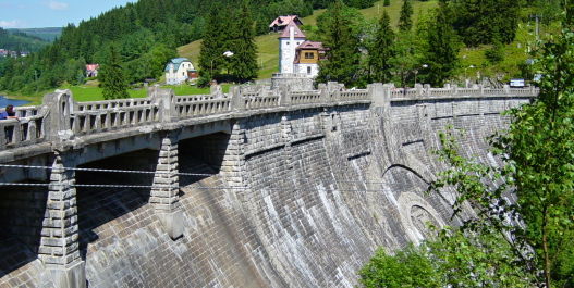 Labská přehrada - Špindlerův Mlýn, Krkonoše  